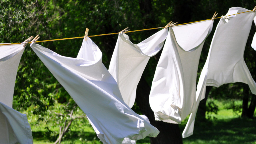 how to dry clothes without sunlight